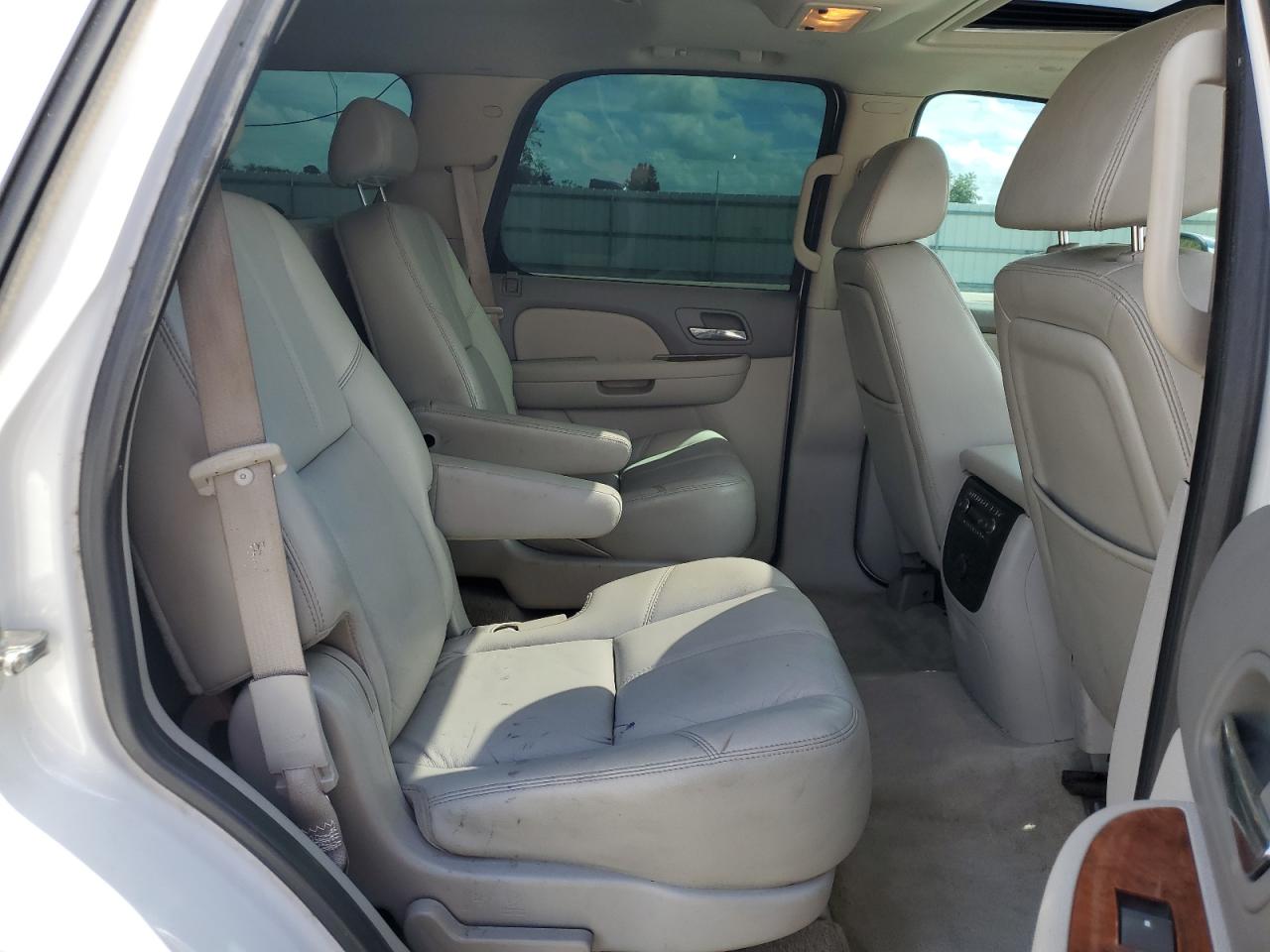 2007 Chevrolet Tahoe C1500 VIN: 1GNFC13J27R108838 Lot: 85270265