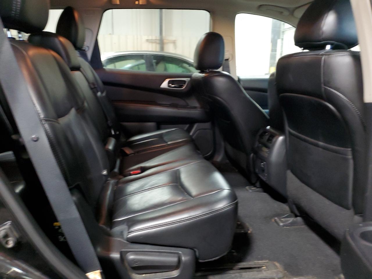 2015 Nissan Pathfinder S VIN: 5N1AR2MM0FC708822 Lot: 85268145