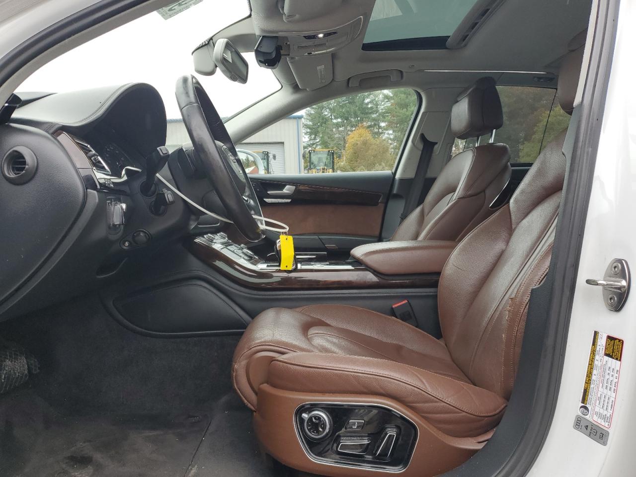 2015 Audi A8 L Quattro VIN: WAU32AFD9FN020943 Lot: 90683145