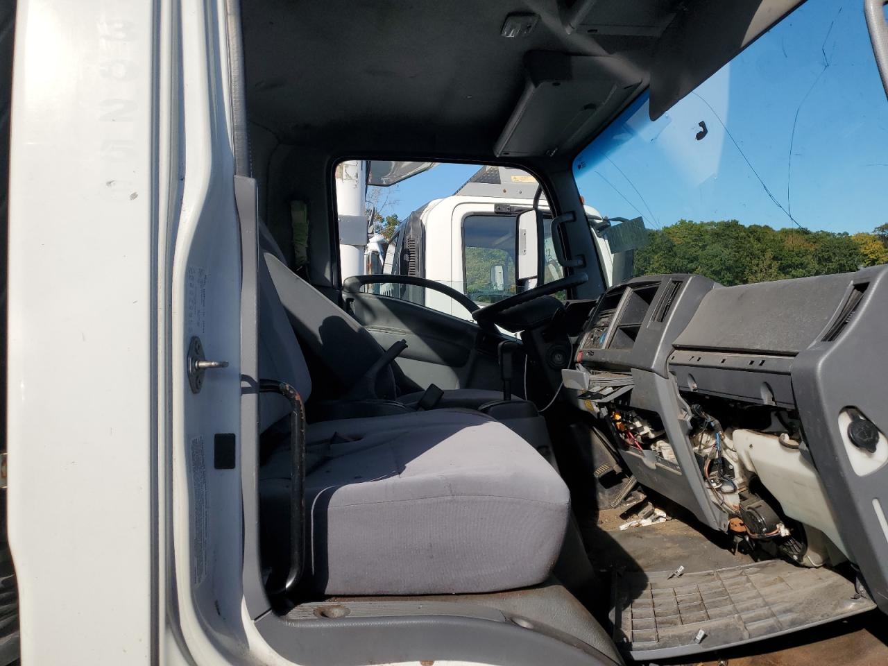 2017 Isuzu Npr Dump Truck VIN: 54DC41B6HS801905 Lot: 82416185