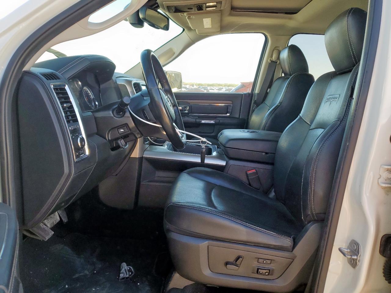 2016 Ram 1500 Laramie VIN: 1C6RR7NT3GS252145 Lot: 90836445