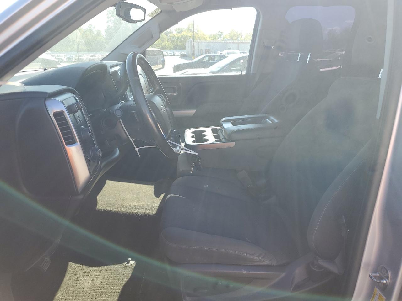 2018 Chevrolet Silverado K1500 Lt VIN: 1GCVKREC1JZ205878 Lot: 85894675