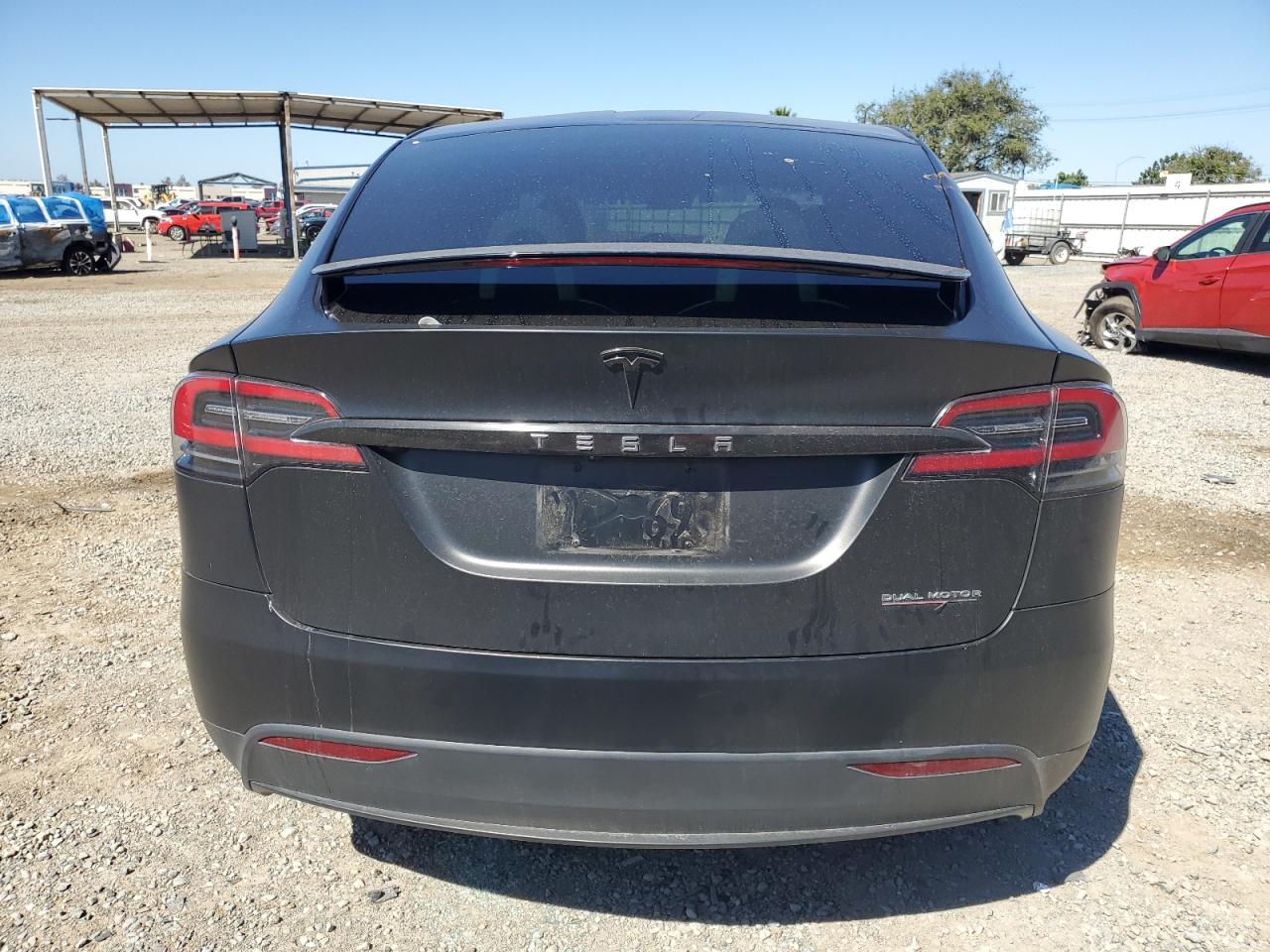 2020 Tesla Model X VIN: 5YJXCAE45LF301697 Lot: 85193505
