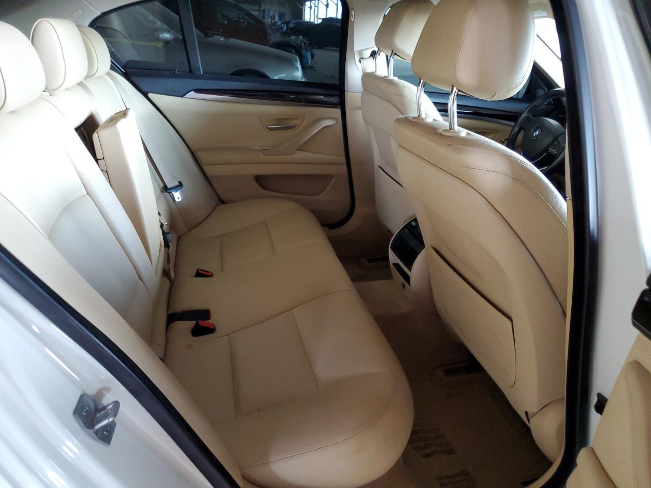 2015 BMW 528 I VIN: WBA5A5C58FD521392 Lot: 82368255