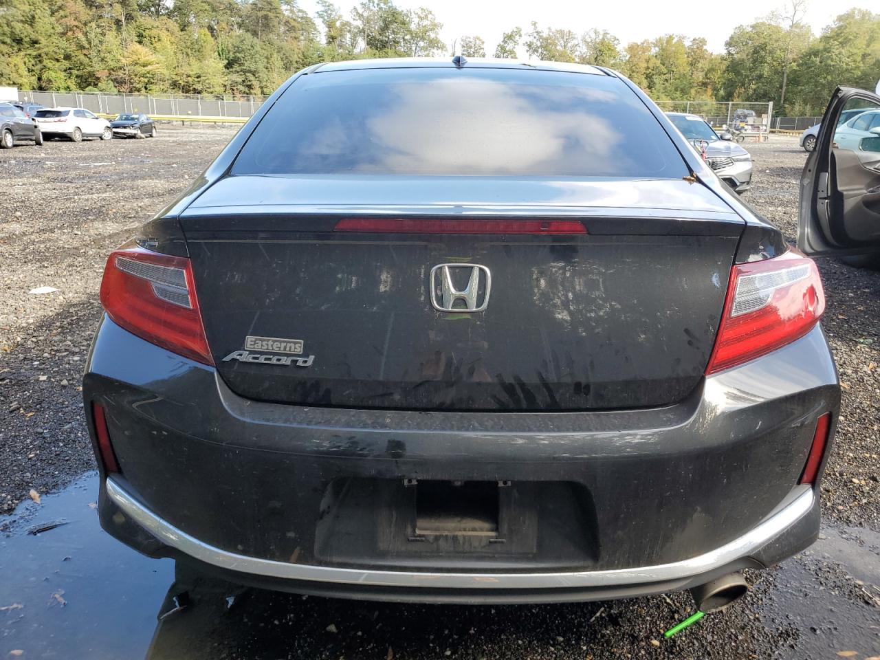 2017 Honda Accord Exl VIN: 1HGCT1B86HA005806 Lot: 85492715