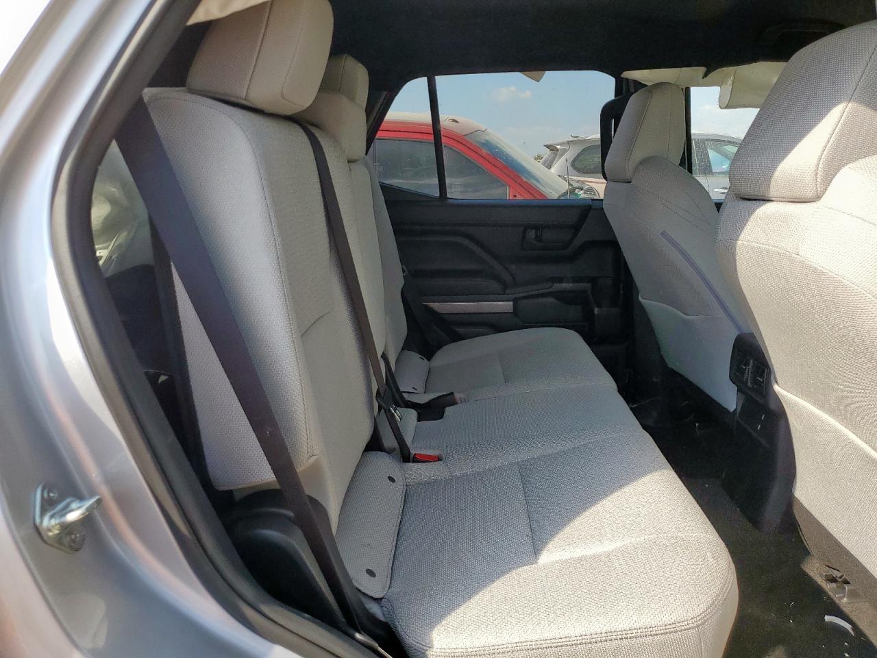 2025 Toyota 4Runner Sr5 VIN: JTEVA5AR3S5002713 Lot: 84736745