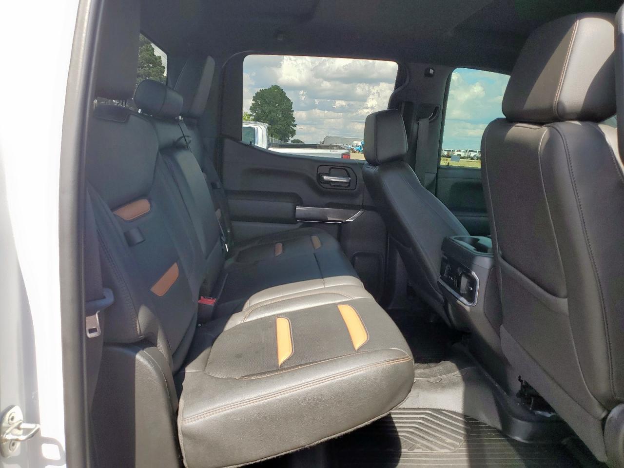 2021 GMC Sierra K1500 At4 VIN: 3GTU9EET8MG455784 Lot: 85491635