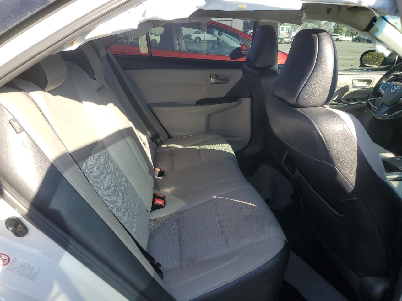 2016 Toyota Camry Le VIN: 4T1BF1FK8GU571160 Lot: 85531285