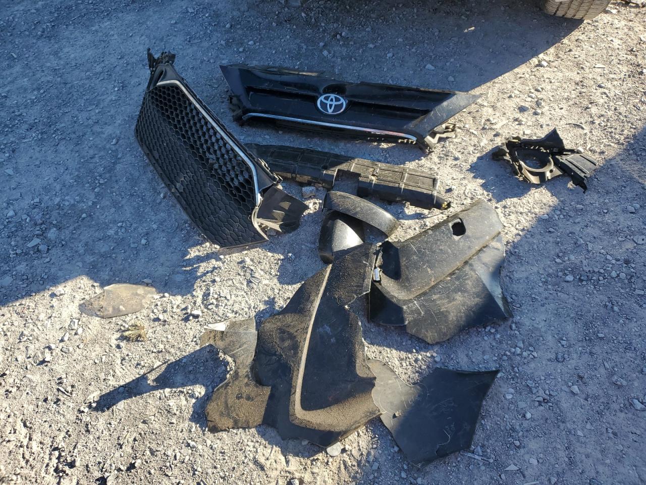 2019 Toyota Yaris L VIN: 3MYDLBYV7KY516306 Lot: 86056125