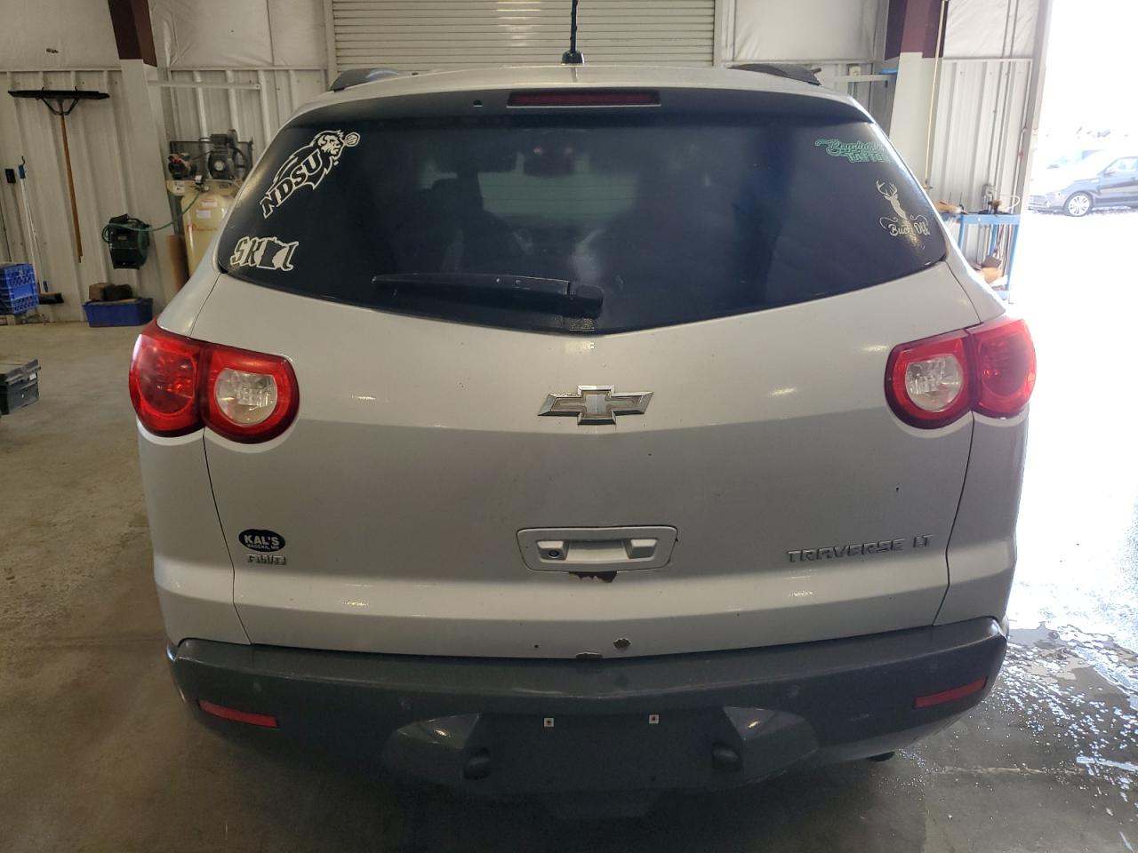2010 Chevrolet Traverse Lt VIN: 1GNLVGED3AS147090 Lot: 81911905