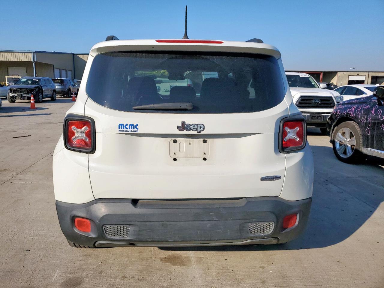 2017 Jeep Renegade Latitude VIN: ZACCJABB3HPE94245 Lot: 85098705