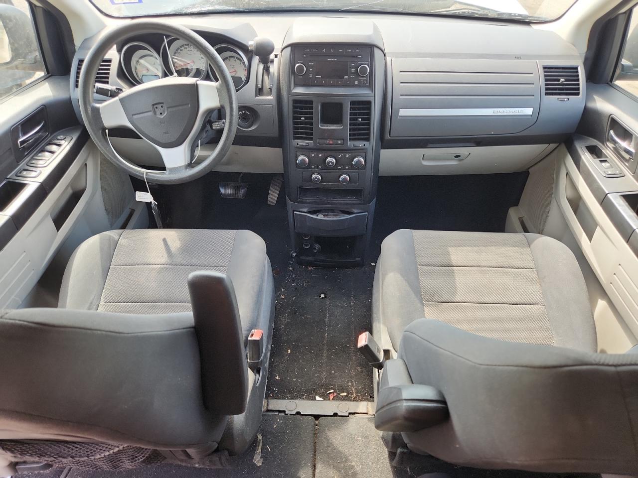 2009 Dodge Grand Caravan Se VIN: 2D8HN44E39R561878 Lot: 82343935