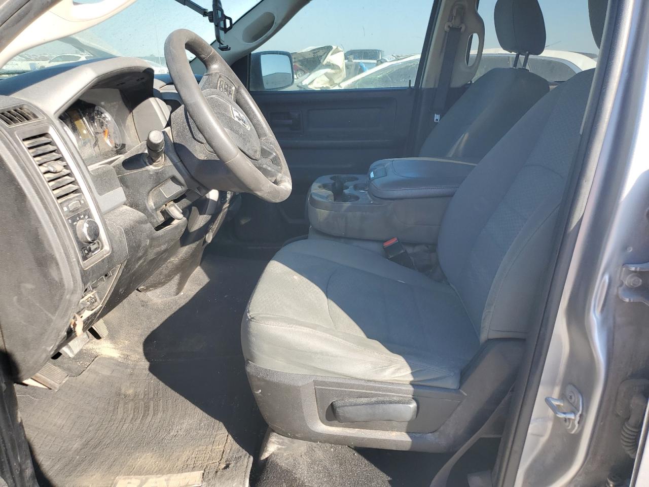 2019 Ram 1500 Classic Tradesman VIN: 1C6RR7KM7KS726460 Lot: 86871855