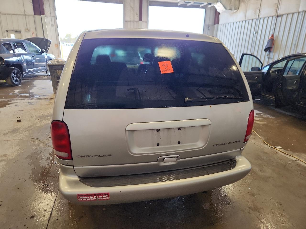 2000 Chrysler Town & Country Lx VIN: 1C4GP44G9YB794635 Lot: 90268495