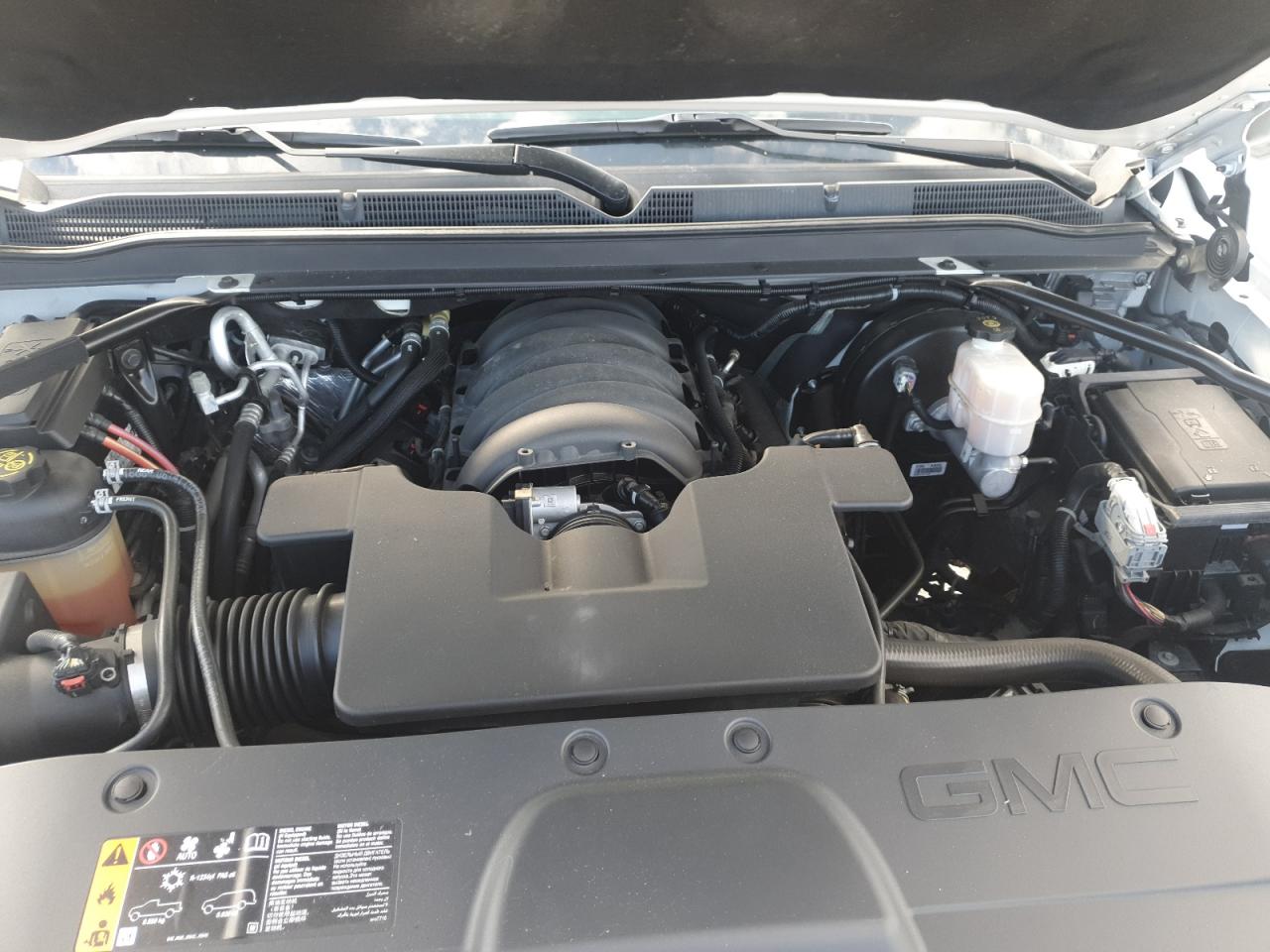 2019 GMC Yukon Xl Denali VIN: 1GKS2HKJ4KR128087 Lot: 84220225