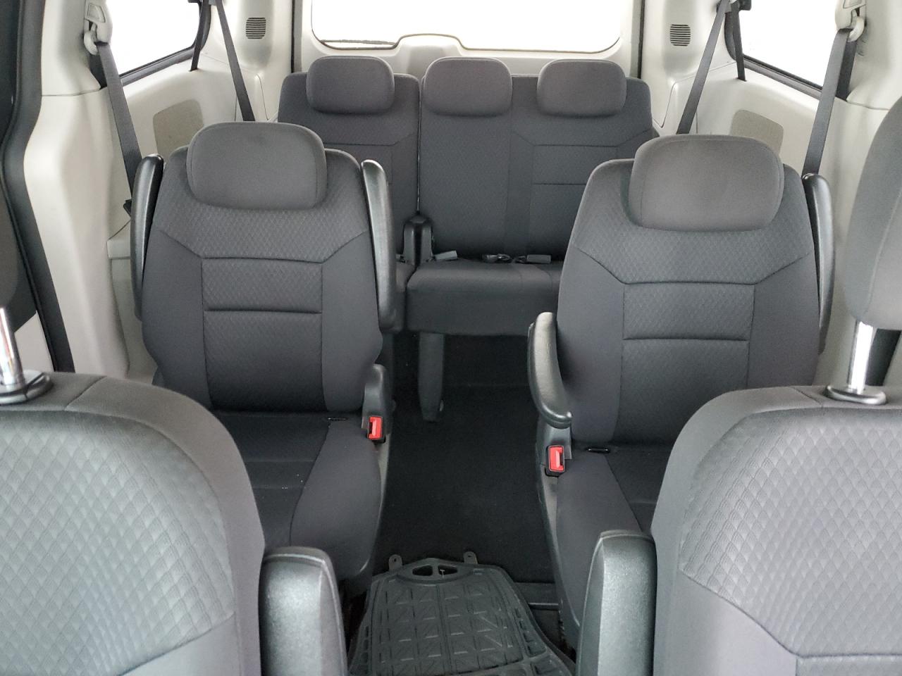 2010 Dodge Grand Caravan Se VIN: 2D4RN4DE5AR378752 Lot: 90309145