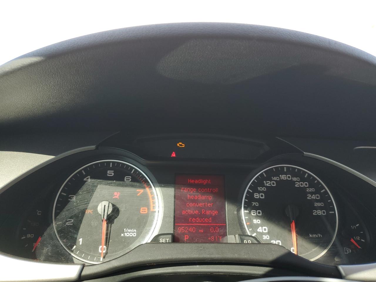 2009 Audi A4 2.0T Avant Quattro VIN: WAUVF68K09A074746 Lot: 90307705