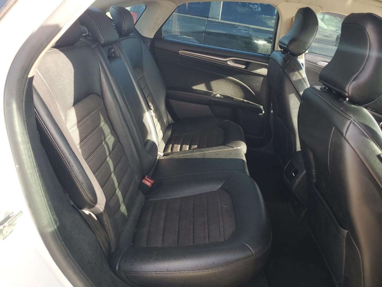 2017 Ford Fusion Se VIN: 3FA6P0HD5HR189243 Lot: 85545375