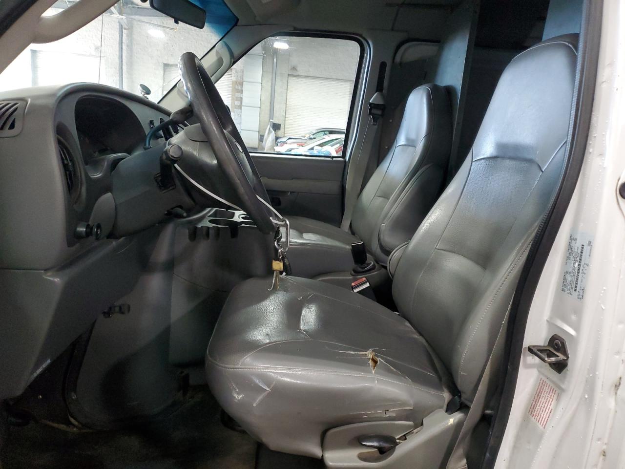 2004 Ford Econoline E150 Van VIN: 1FTRE14W54HA39784 Lot: 86186745