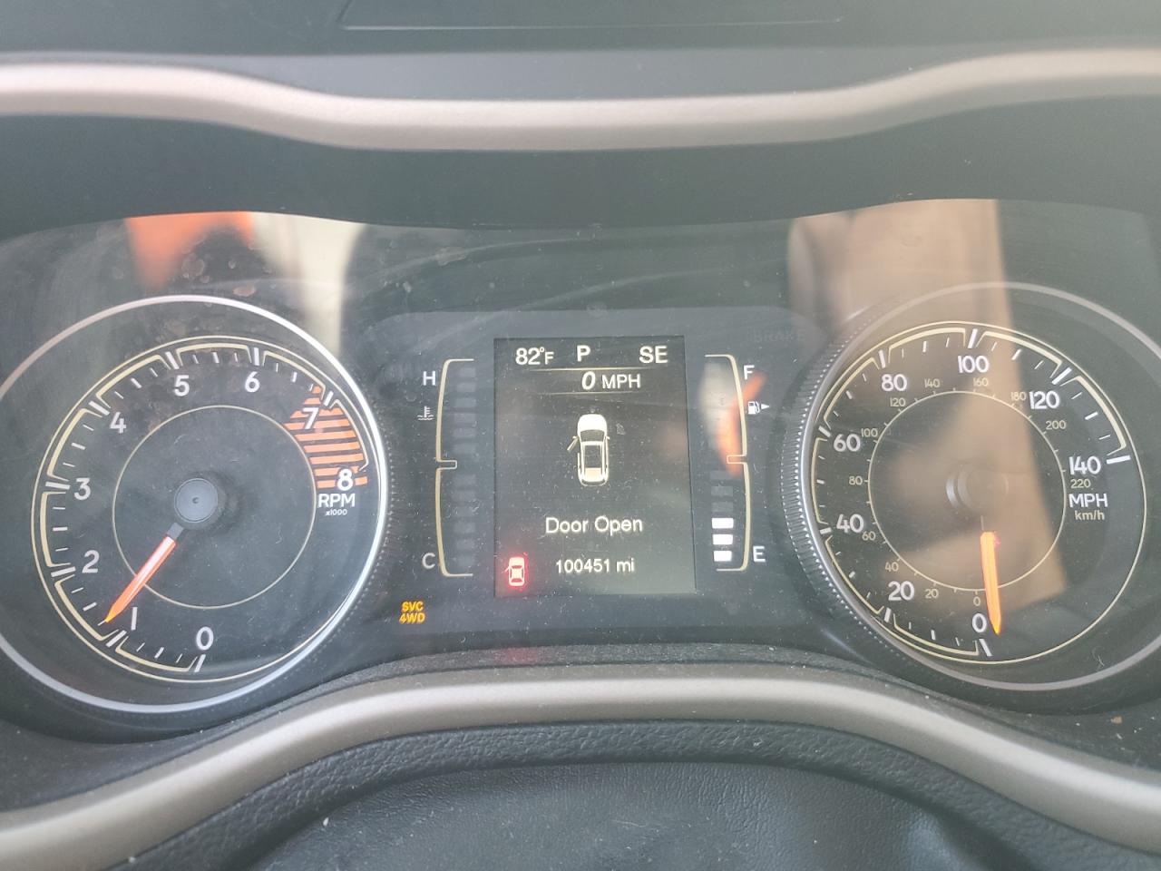 2017 Jeep Cherokee Latitude VIN: 1C4PJMCS5HW626166 Lot: 81584275