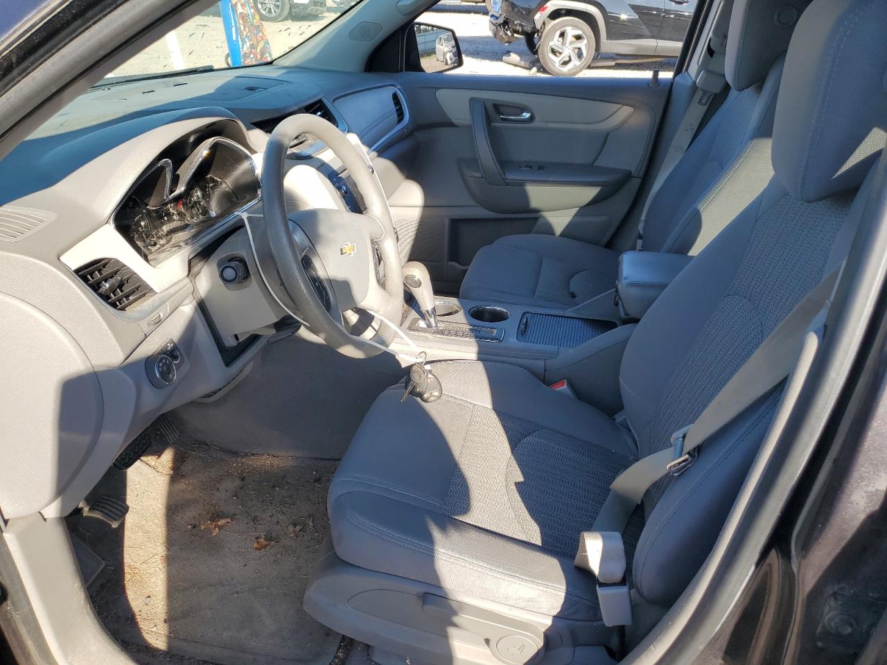2016 Chevrolet Traverse Ls VIN: 1GNKVFED0GJ118232 Lot: 84430135