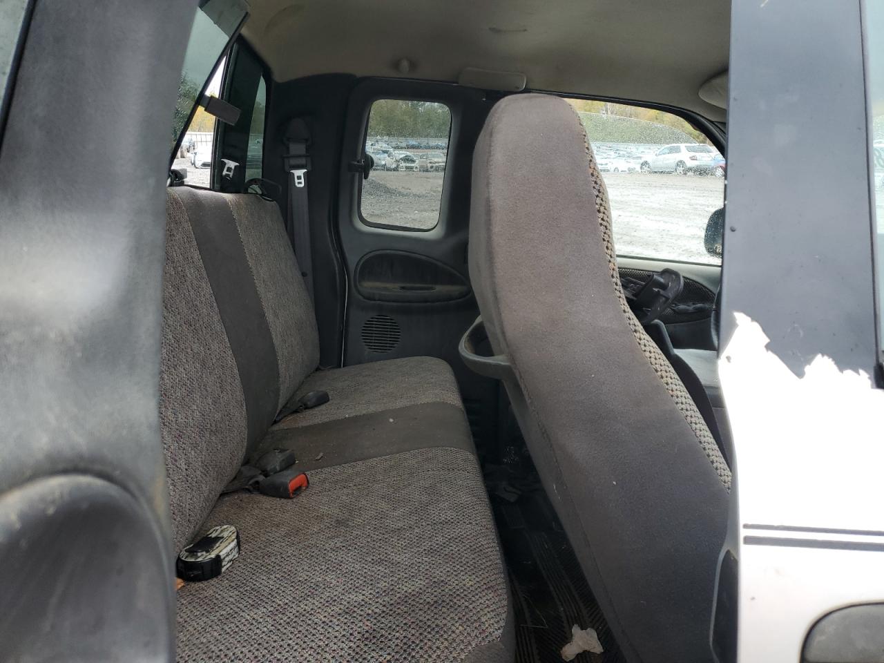 2001 Dodge Ram 3500 VIN: 1B7MC33711J607880 Lot: 89843475