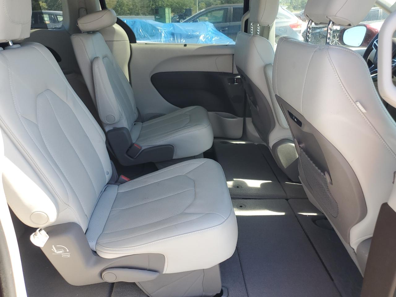 2021 Chrysler Pacifica Touring L VIN: 2C4RC1BG2MR551024 Lot: 85567215