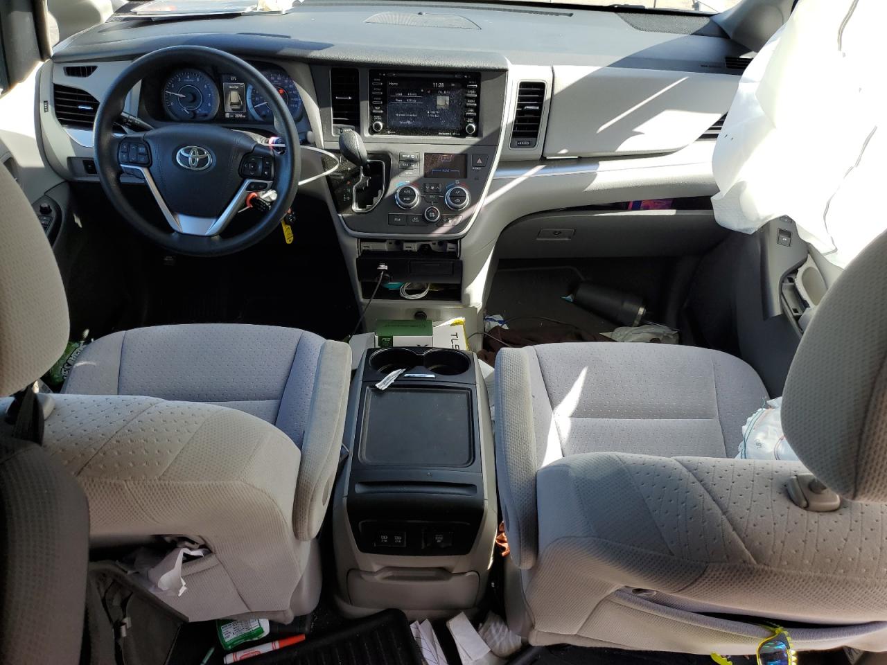 2020 Toyota Sienna Le VIN: 5TDKZ3DC3LS058352 Lot: 87072195