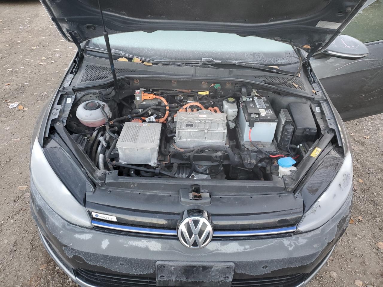 2018 Volkswagen E-Golf Sel Premium VIN: WVWPR7AU5JW913558 Lot: 90082345