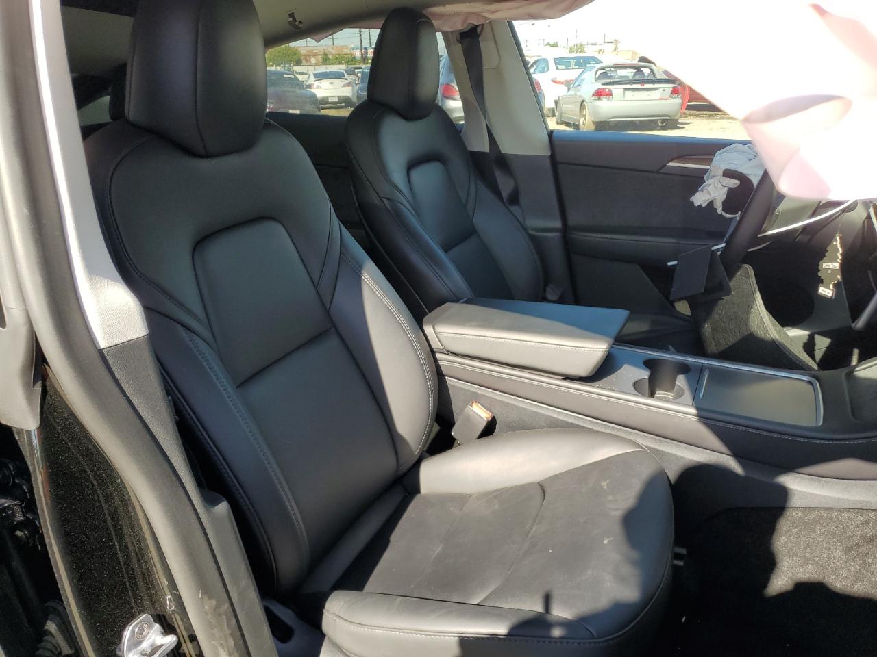 2025 Tesla Model Y VIN: 7SAYGDEF4SF253736 Lot: 82529495