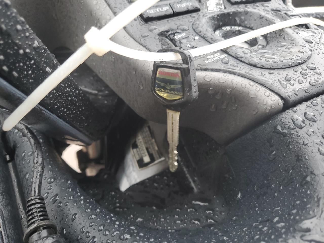 2006 Honda Gl1800 VIN: 1HFSC47G26A500695 Lot: 90598445