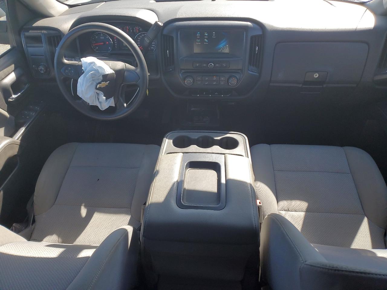 2017 Chevrolet Silverado K1500 Custom VIN: 1GCVKPEH9HZ398811 Lot: 84882295