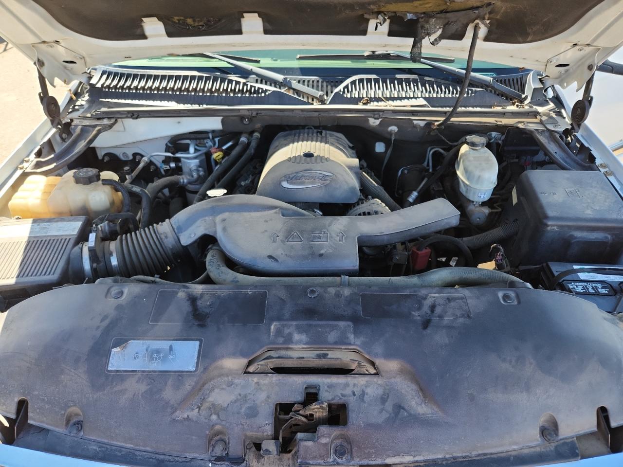 2005 GMC Yukon Xl C1500 VIN: 1GKEC16Z05J188128 Lot: 89737455