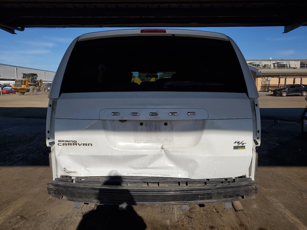 2016 Dodge Grand Caravan R/T VIN: 2C4RDGEG5GR264793 Lot: 89693825