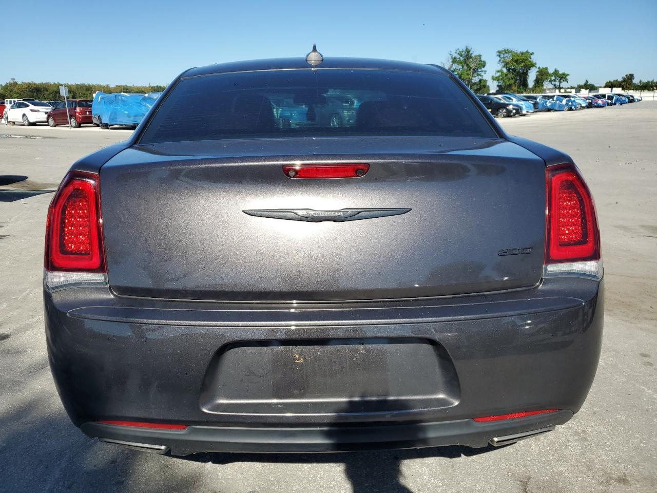 2022 Chrysler 300 Touring VIN: 2C3CCAAGXNH104055 Lot: 90545585