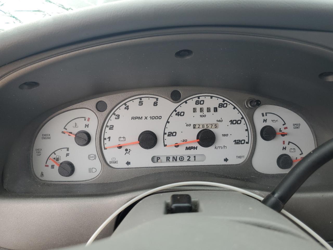 2003 Ford Explorer S VIN: 1FMZU67E03UA33086 Lot: 82234375