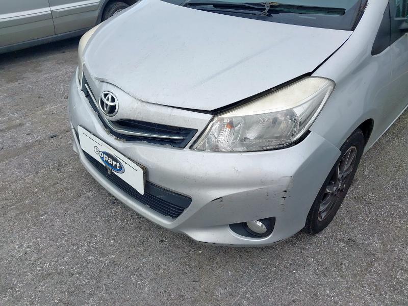 2012 TOYOTA YARIS EDITION VVT-I 