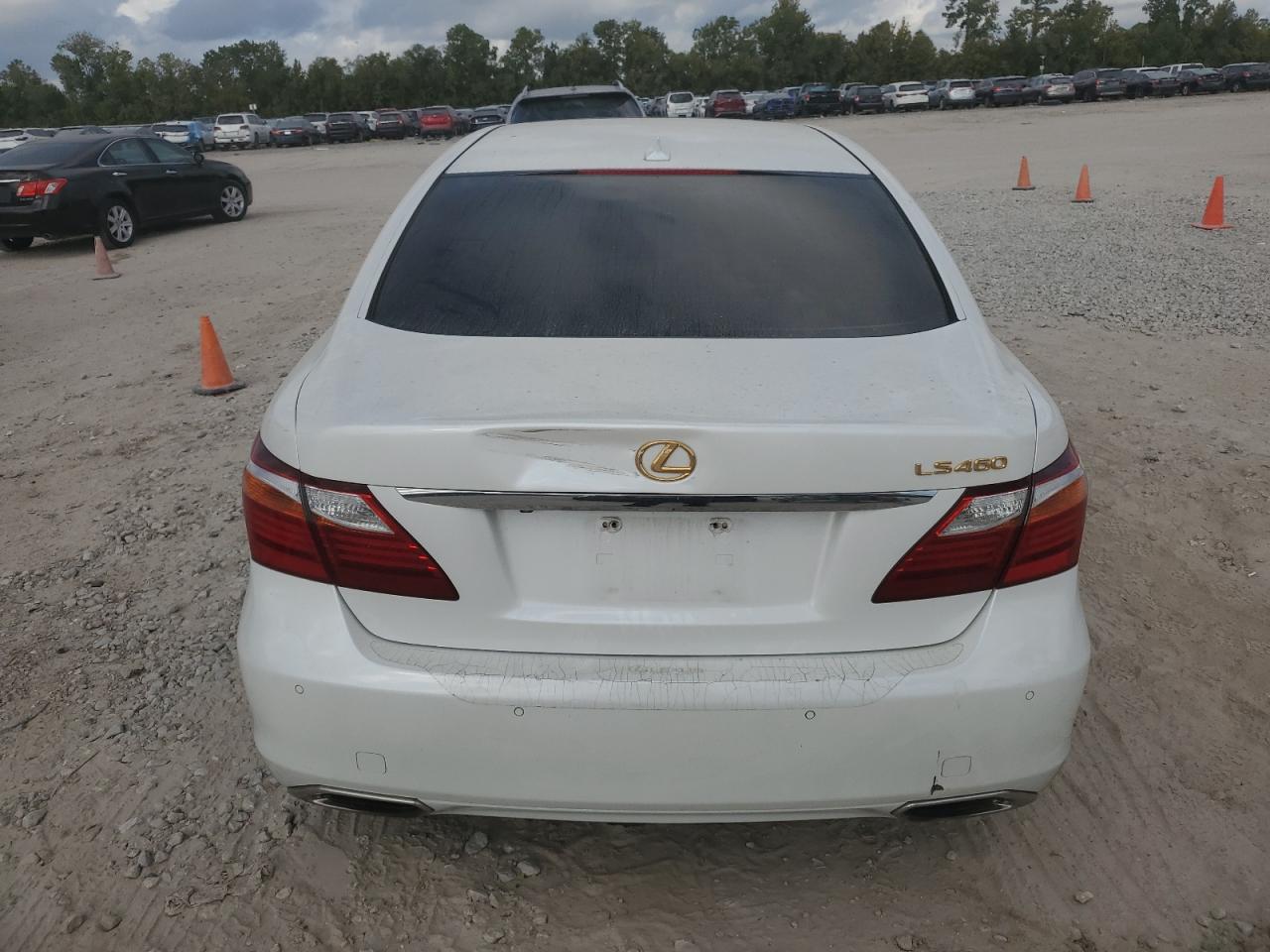 2011 Lexus Ls 460 VIN: JTHBL5EF4B5101802 Lot: 87301415