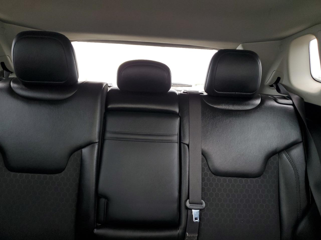 2019 Jeep Compass Latitude VIN: 3C4NJCBB2KT706637 Lot: 86140265