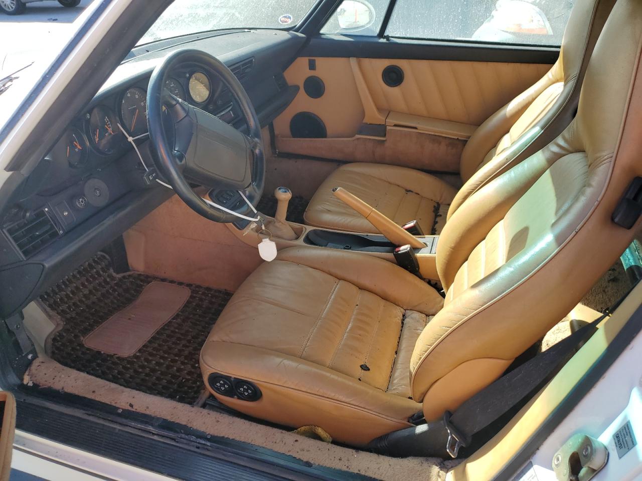 1990 Porsche 911 Carrera 2 VIN: WP0CB2965LS471970 Lot: 90345375