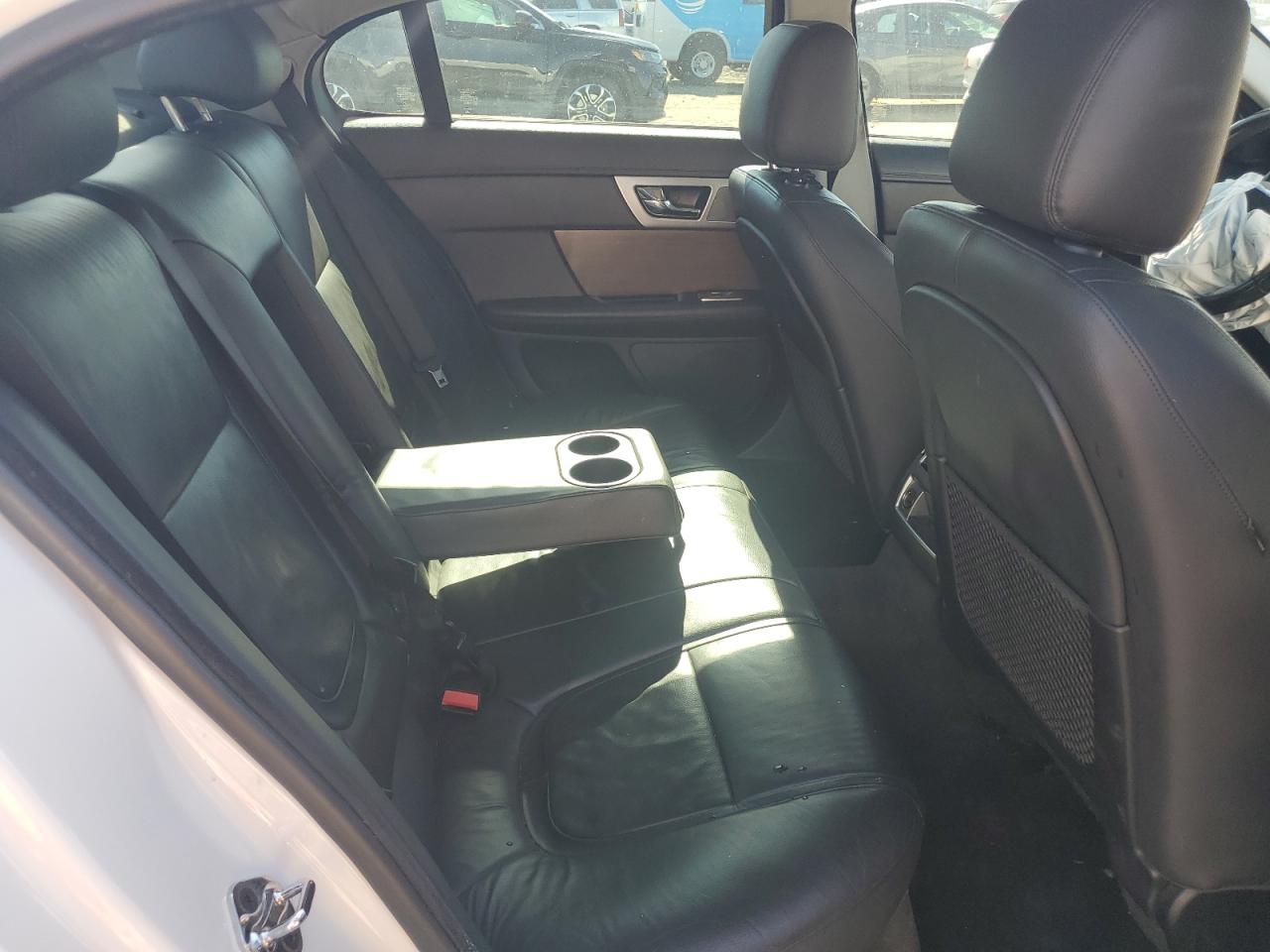 2014 Jaguar Xf VIN: SAJWA0ES5EPU29779 Lot: 81912005