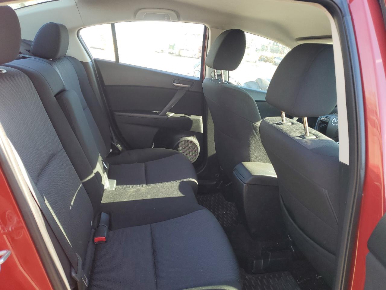 2010 Mazda 3 I VIN: JM1BL1SF3A1185597 Lot: 84743015