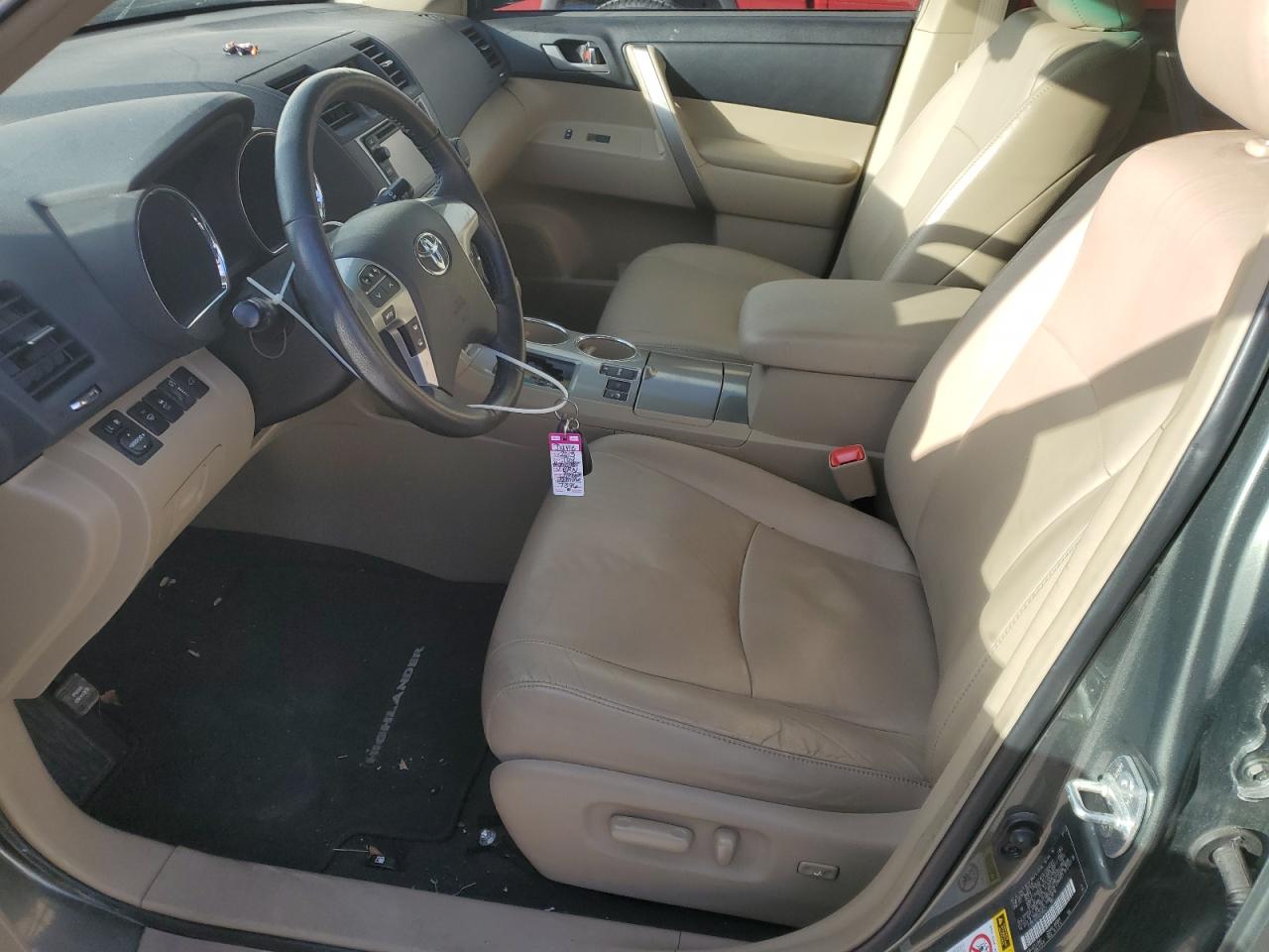 2013 Toyota Highlander Base VIN: 5TDBK3EH5DS246421 Lot: 82731785