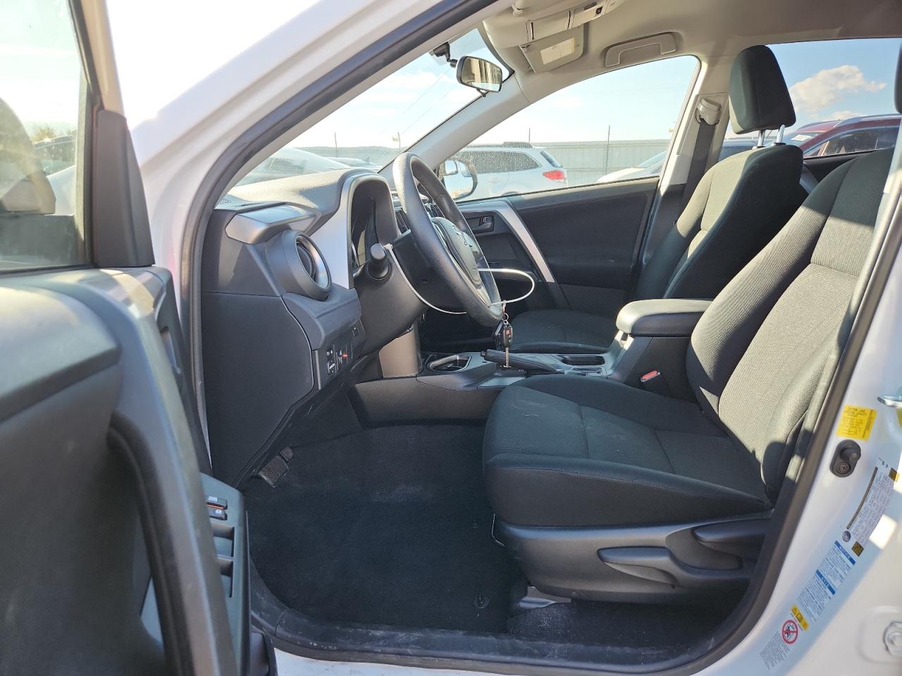 2016 Toyota Rav4 Le VIN: JTMBFREVXGD177755 Lot: 86280825