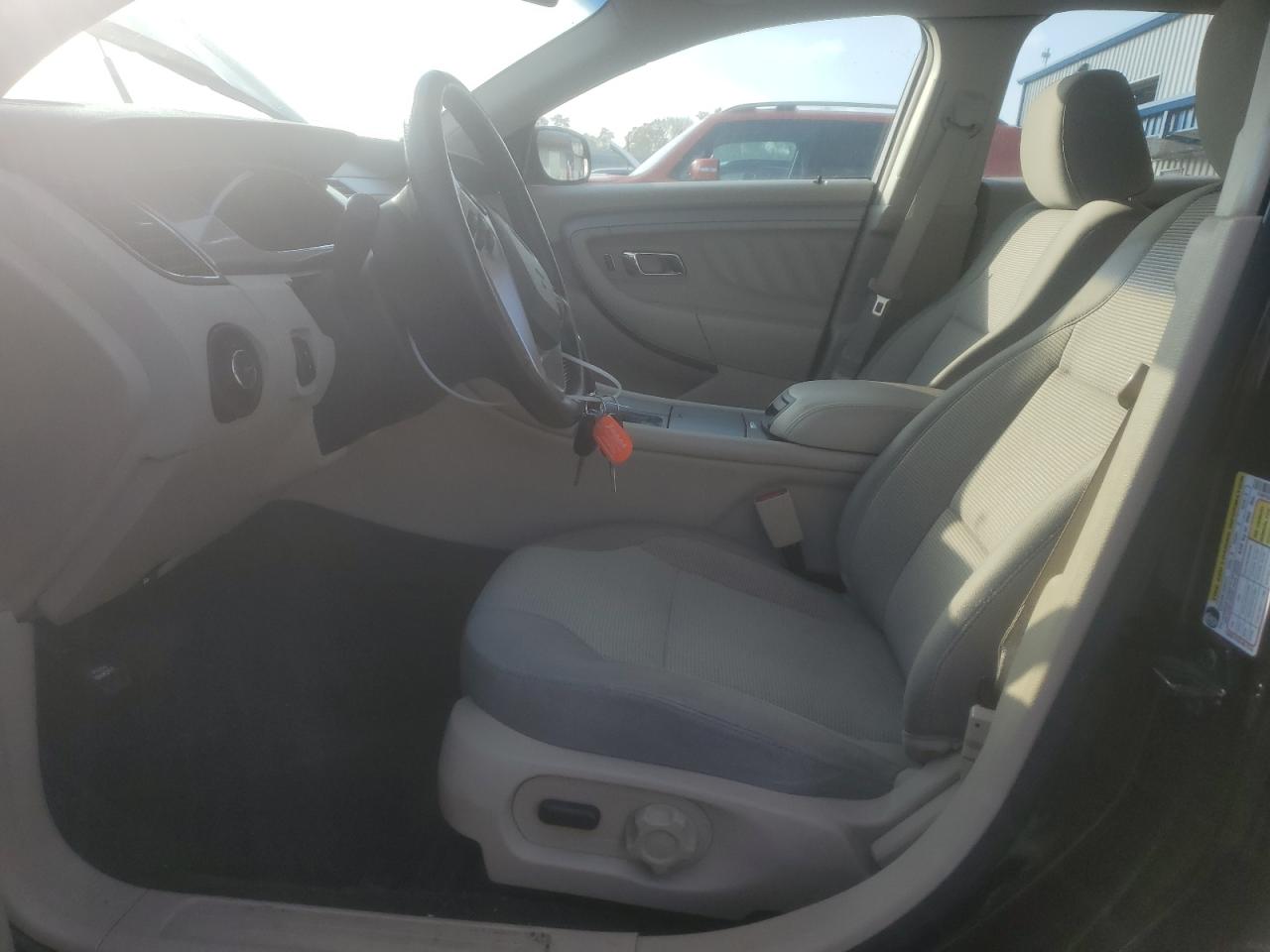 2013 Ford Taurus Sel VIN: 1FAHP2E83DG216789 Lot: 90830755