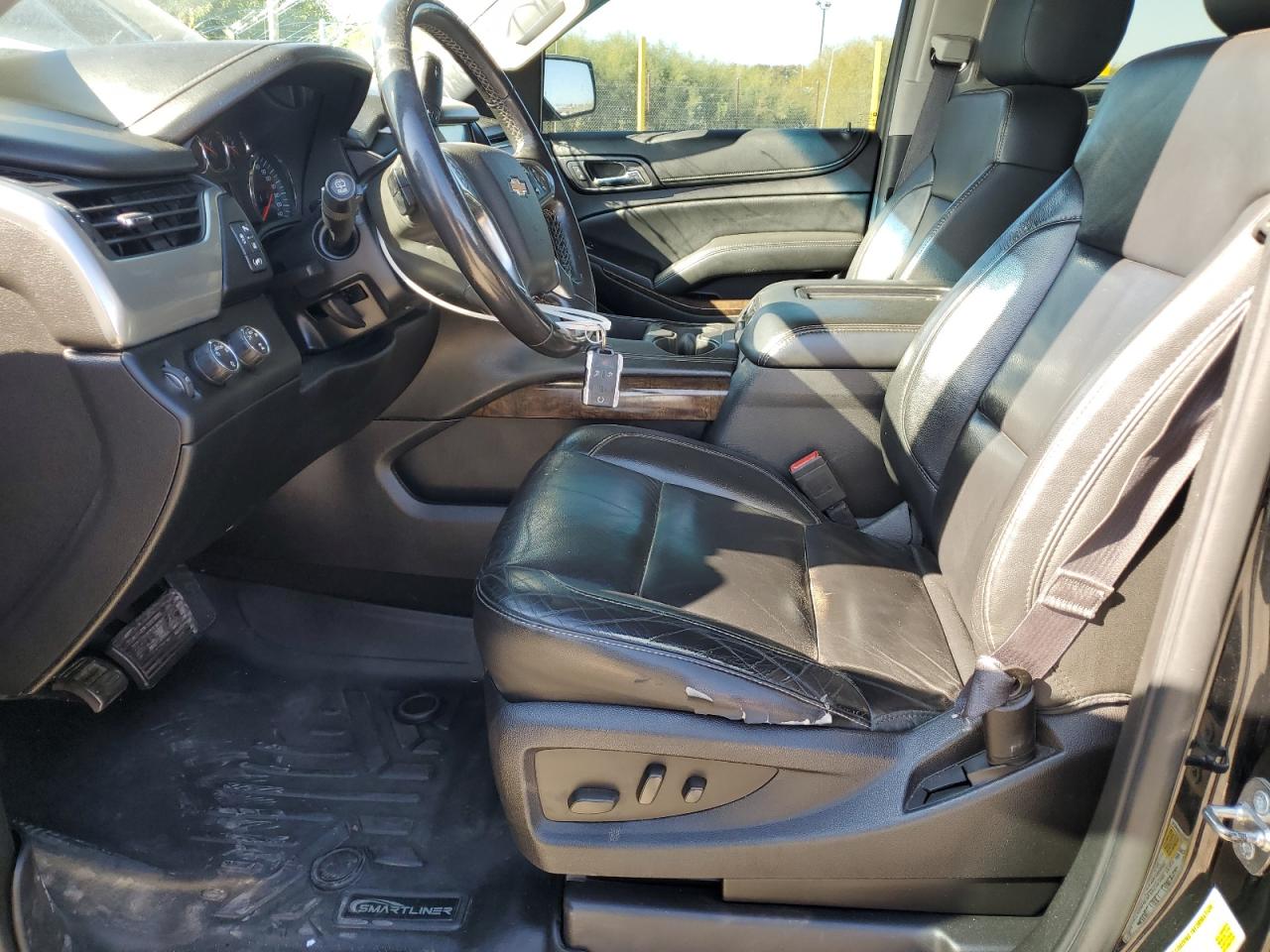 2015 Chevrolet Suburban K1500 Lt VIN: 1GNSKJKC1FR636633 Lot: 86623035