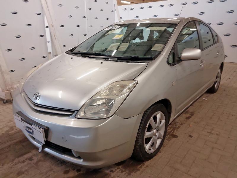 2004 TOYOTA PRIUS 1.5 VVTI T4 HYBRID 5DR CVT AUTO for sale at Copart SANDWICH