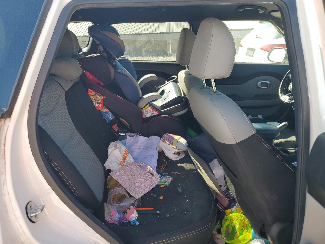 2014 Kia Soul + VIN: KNDJP3A5XE7065397 Lot: 85287855