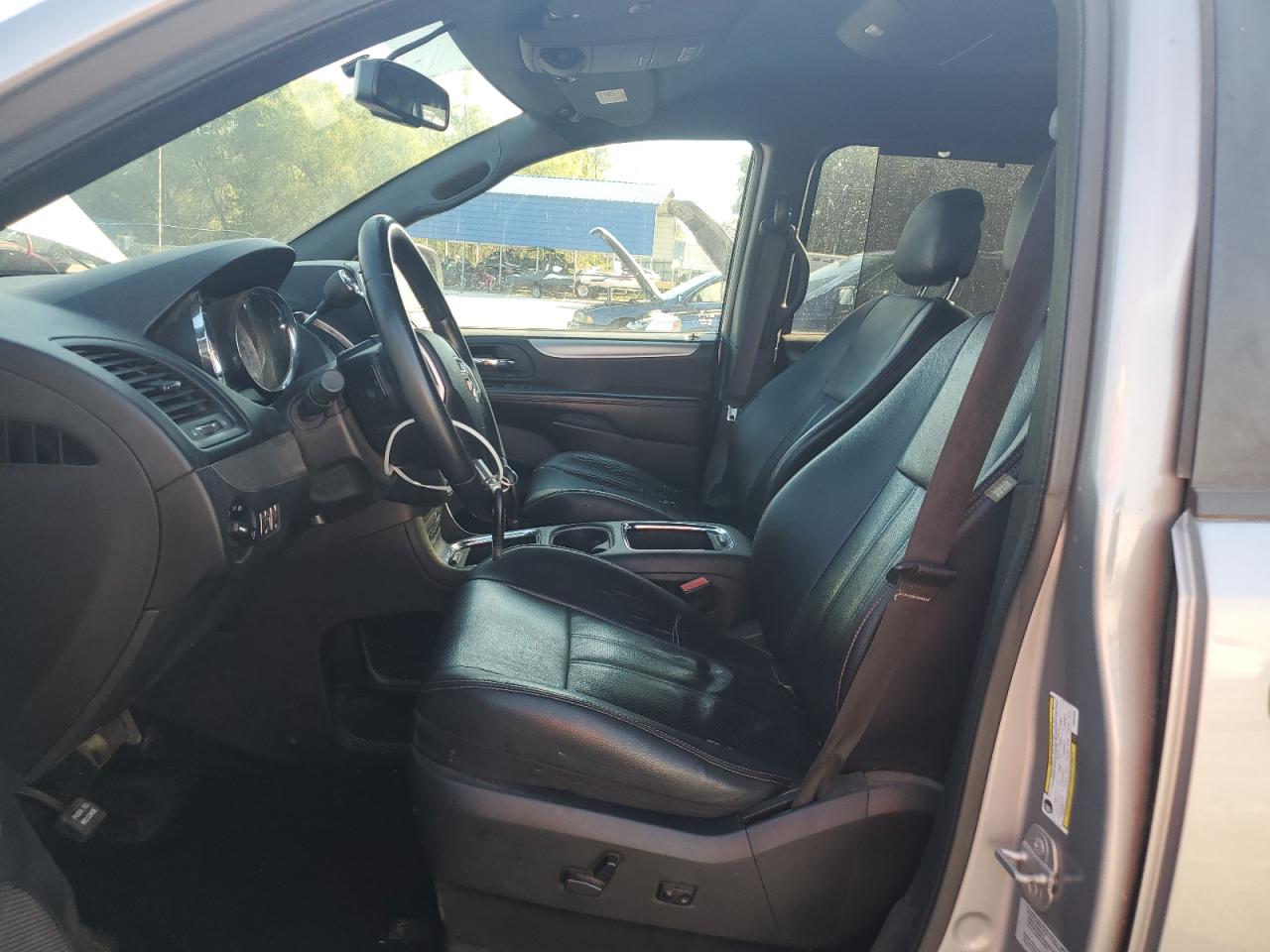 2015 Dodge Grand Caravan R/T VIN: 2C4RDGEG0FR597580 Lot: 84706865