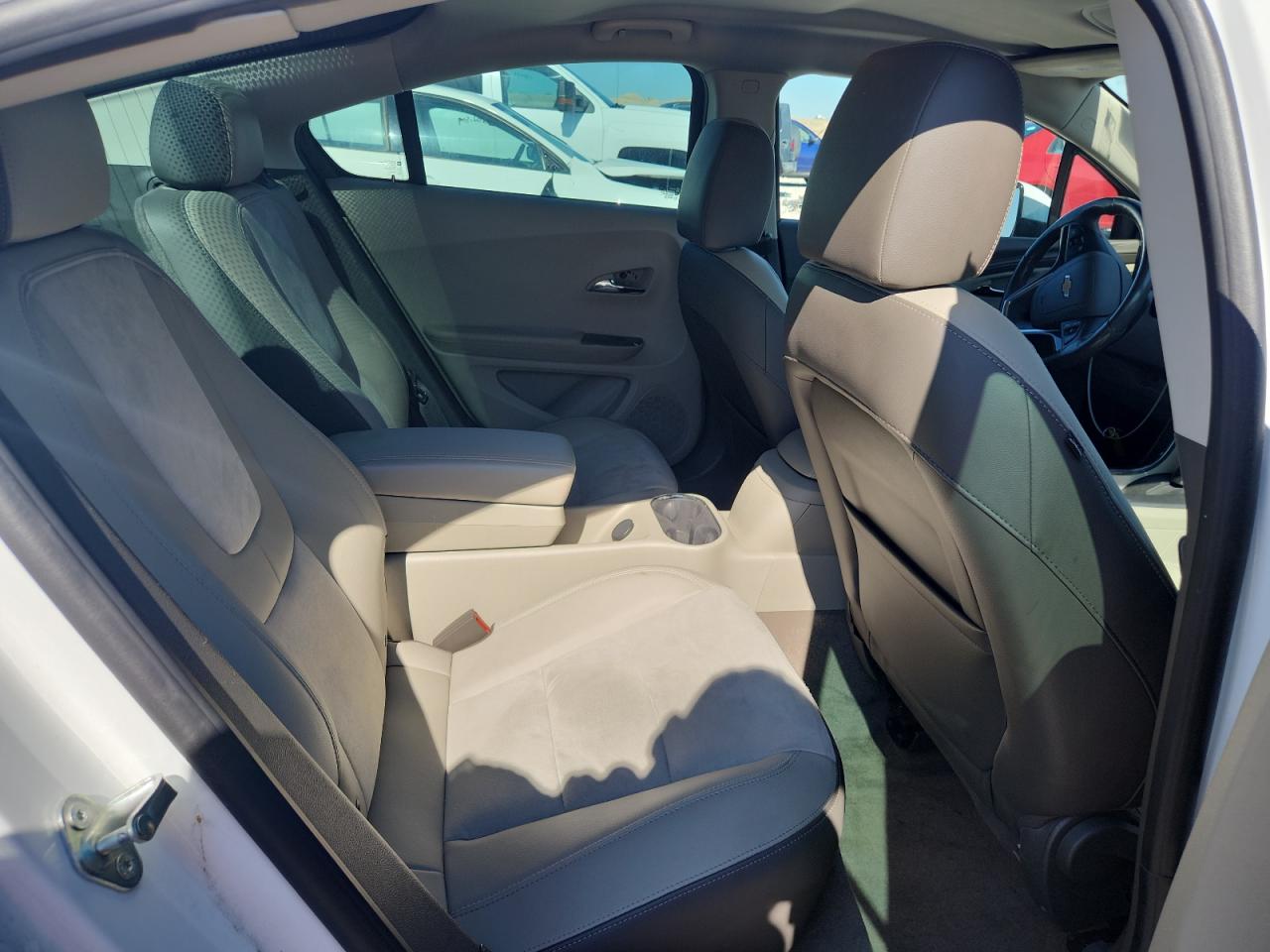 2015 Chevrolet Volt VIN: 1G1RD6E46FU103136 Lot: 84834685